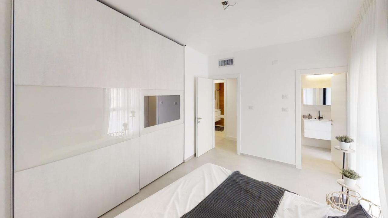 Luxury 3&4 Bedroom New Apartments - Close To The Beach & Bahai Gardens Haifa Exteriér fotografie