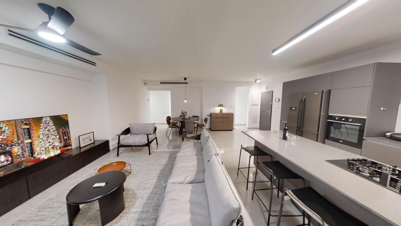 Luxury 3&4 Bedroom New Apartments - Close To The Beach & Bahai Gardens Haifa Exteriér fotografie